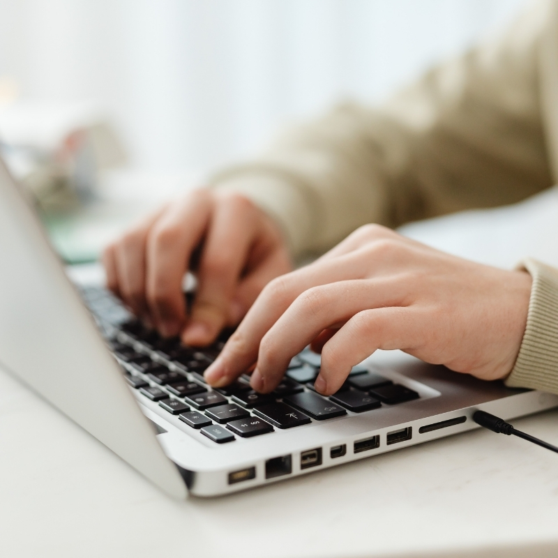 Laptop_Search-Urgent-Google-Ads-PPC